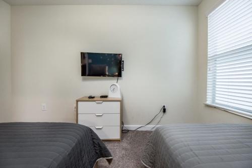 1622 Moon Valley Drive Villa #221526 Villa