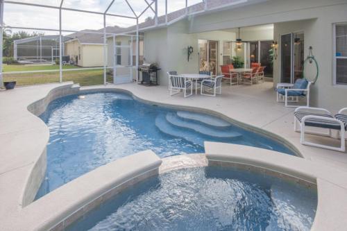 Lyn's Highlands Reserve Villa