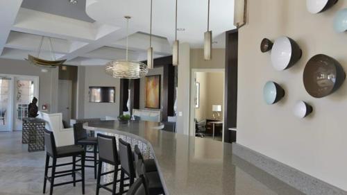 Solterra Villa 8645e