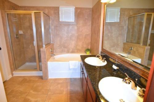 Three-bedroom Apartment 431bvd