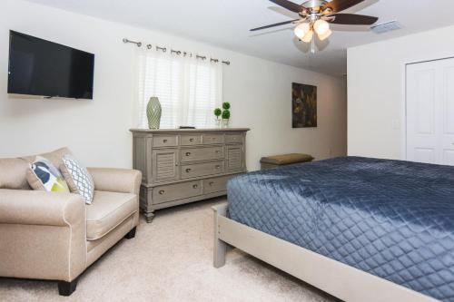 Modern Vacation Single Home With Themed Bedrooms Cg1593