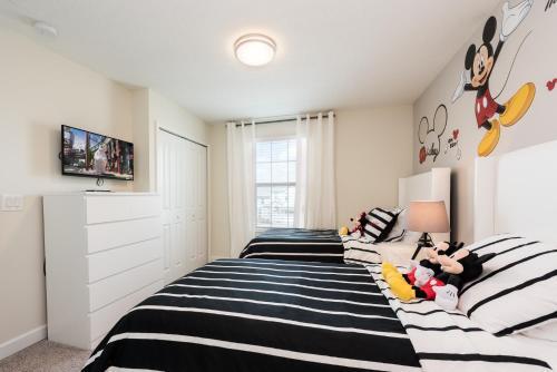 Villa 6 Bedrooms Home At Champions Gate