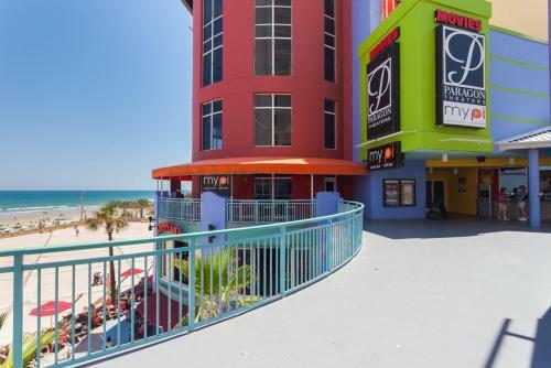 Apartamento Blue Surf 404, 2 Bedrooms, Sleeps 6, Beach Front