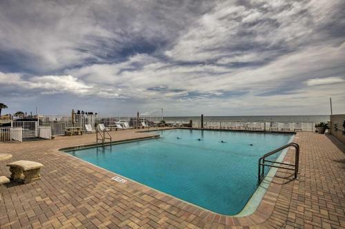 Apartamento Updated Daytona Beach Oceanfront Studio With Pool!