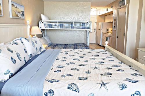 Pirates Cove Condo Unit #417