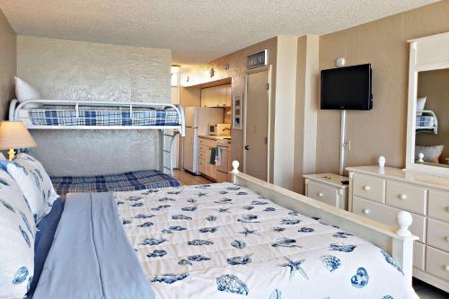 Pirates Cove Condo Unit #417