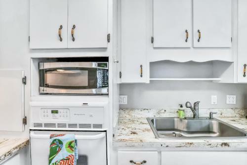 3843 S. Atlantic Ave - Beach Retreat