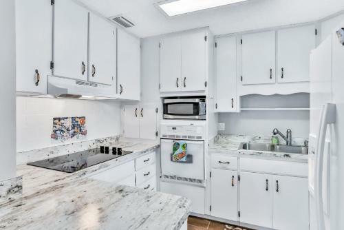 3843 S. Atlantic Ave - Beach Retreat