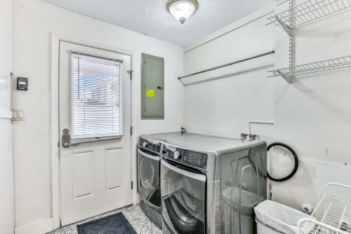 3843 S. Atlantic Ave - Beach Retreat