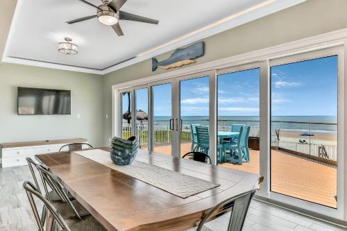 3843 S. Atlantic Ave - Beach Retreat