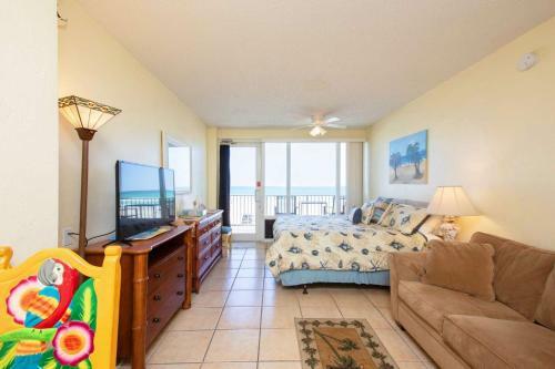 Pirates Cove Condo Unit #122