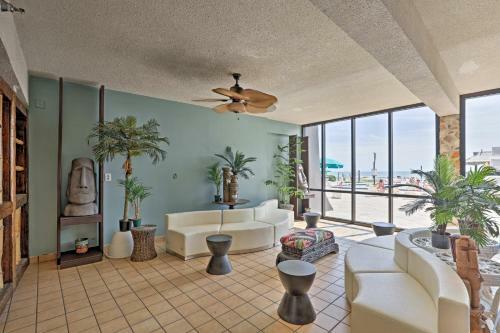 Apartamento Oceanfront Resort Condo Steps To Daytona Beach!