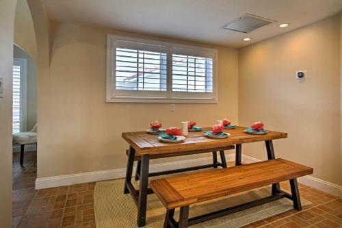 Quiet Tropical Oasis With Pool - 1 Mile To Beach!