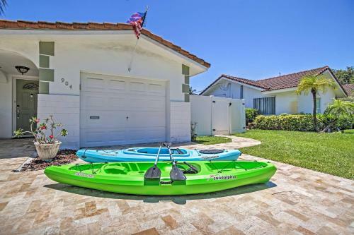 Quiet Tropical Oasis With Pool - 1 Mile To Beach!