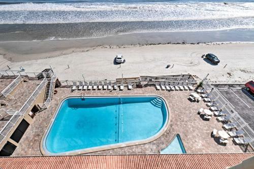 Apartamento Beckys Beach Rental - Oceanfront Daytona Condo!