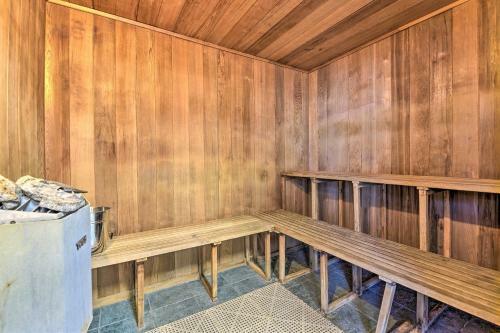 Apartamento 10th-floor Studio On Beach, Walk To Dining!