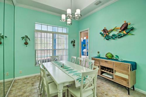 West Palm Beach Retreat 15 Mi To The Coast!