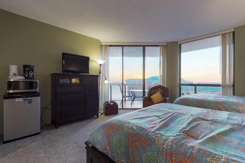 Surfside Resort 3-1208