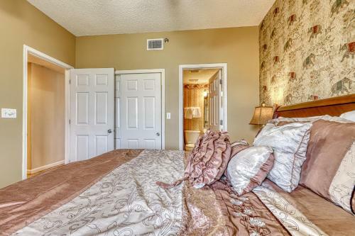 Sterling Sands 307 Destin (condo)