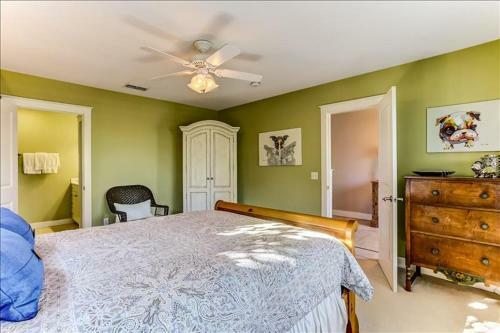 2319 S Fletcher Home Home