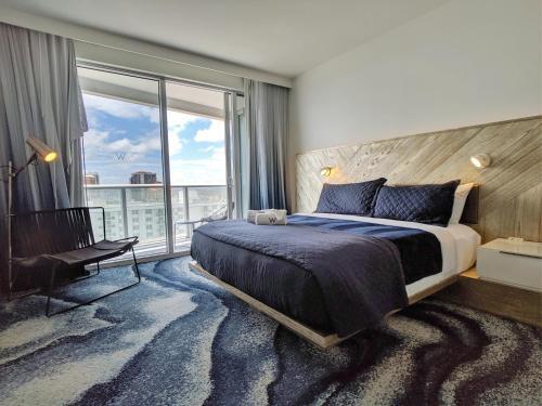 Modern Luxury Beach Hotel Large 2 Bedroom With Views 1809