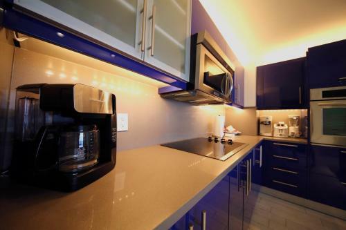 Privately Owned 2 Br Apartment In W Fort Lauderdale