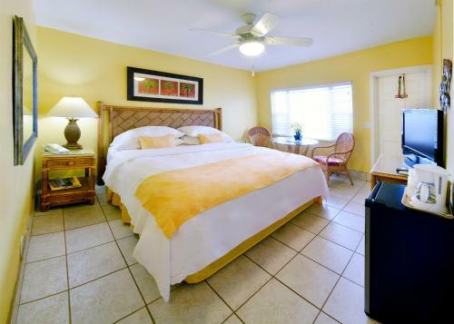 Hotel Tropic Seas Resort