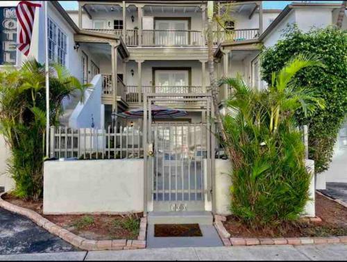 Apartamento Studio 306 Queen One Block From Ft Laud Beach