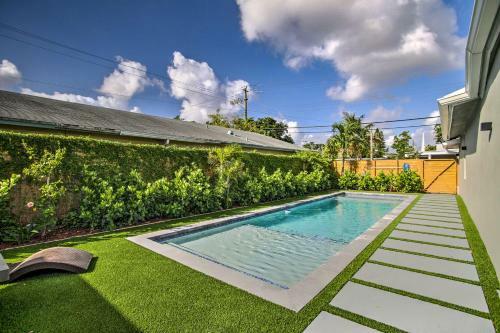 Remodeled Fort Lauderdale Home With Shared Pool!