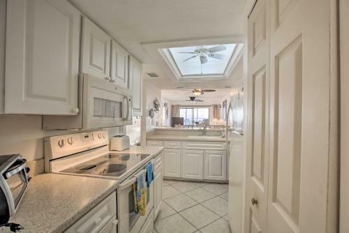 Apartamento Luxe Beachfront Family Condo With Pool Access And Views