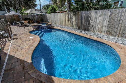 201 Delmar Mangrove Breeze B