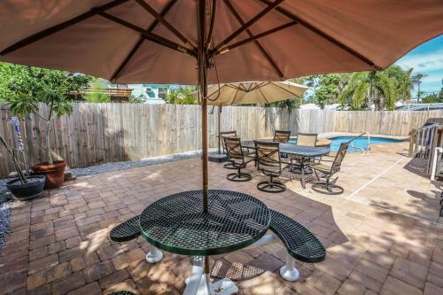 201 Delmar Mangrove Breeze B