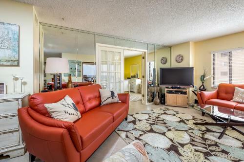 Apartamento Sandarac B610, 2 Bedrooms, Pool Access, Beach Front, Sleeps 4