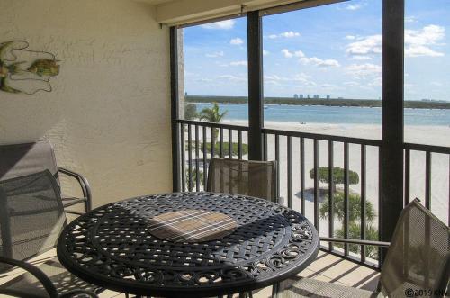Apartamento Carlos Pointe 523 Condo