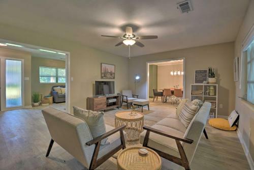 Contemporary Home About 1 Mile To Ufs Campus!