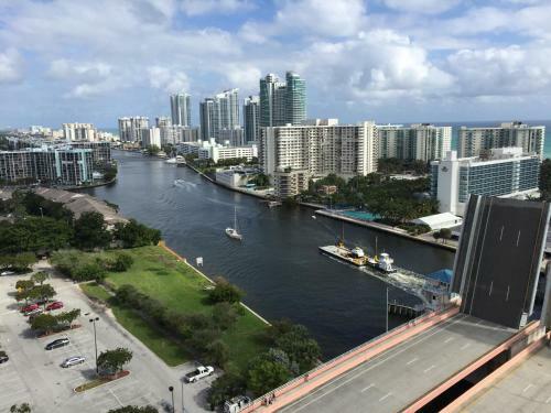 Apartamento Beachwalk 1807b Independent Superior Room
