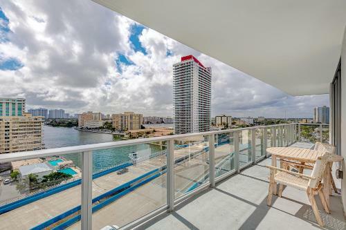 Apartamento 5 * Amenities Luxury 3 Br - Front Intercostal View