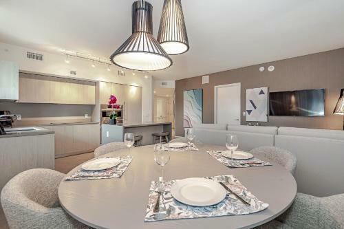 Apartamento 5 * Amenities Luxury 3 Br - Front Intercostal View