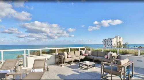 Condo-roofto Pool- Spectacular 2 Bedroom