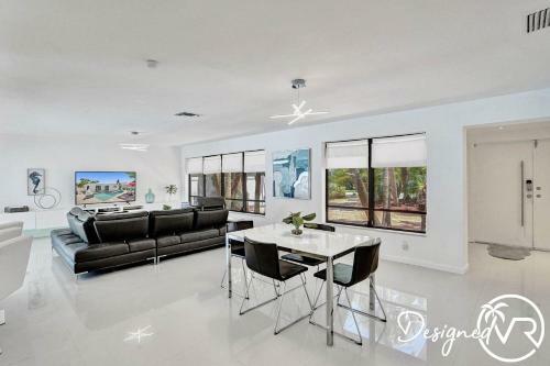 Villa Heated Private Pool 4br Modern Home