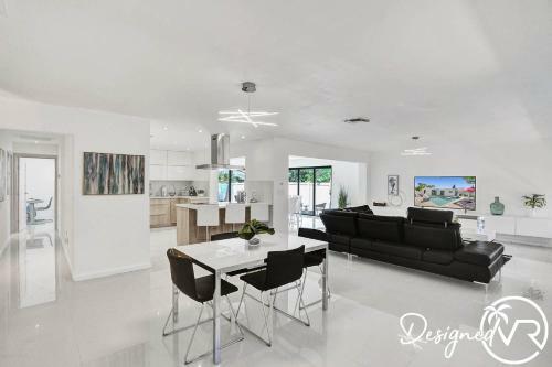 Villa Heated Private Pool 4br Modern Home