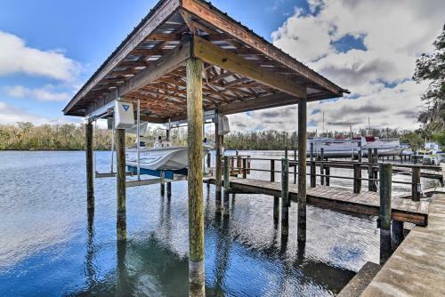 Homosassa Home With Private River Dock And Boat Ramp!
