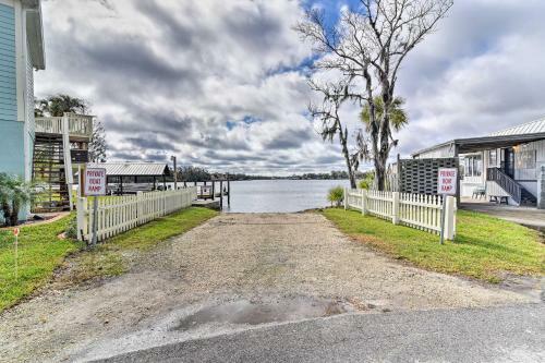 Homosassa Home With Private River Dock And Boat Ramp!