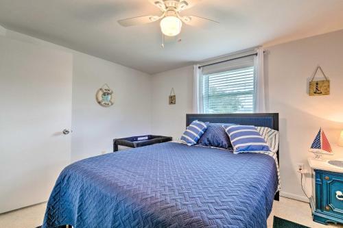 Canalfront Hudson Home With Private Dock And Yard!