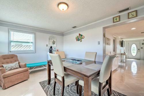 Canalfront Hudson Home With Private Dock And Yard!