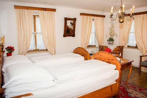 Posada Gasthof Hohlwegwirt
