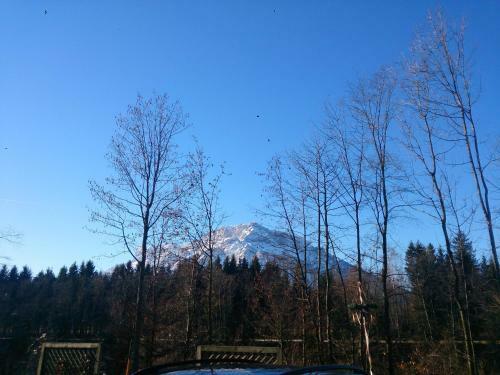 Hostal Gasthaus �berfuhr
