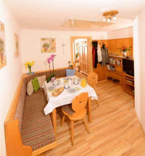 Agroturismo H�ttst�dterhof Familie P�tsch