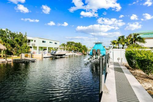 Islander Retreat