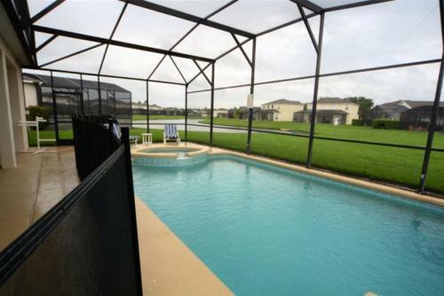 Luxury 7 Bedroom 5.5 Bath In Cumbrian Lake Resort
